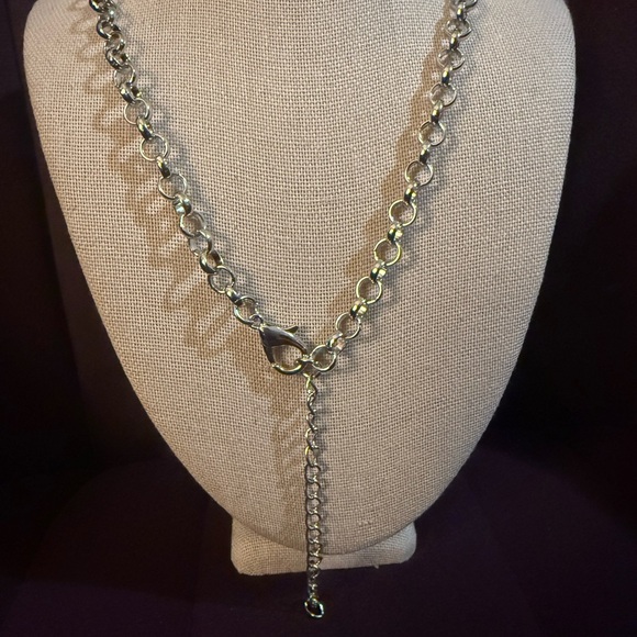 Silver Heart Pendant Necklace - Picture 2 of 2